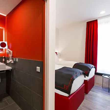 Hotel Dormero Roth 4*
